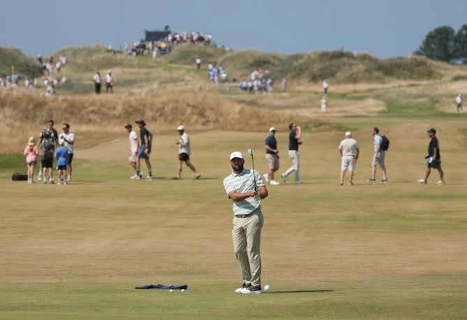154th Open Championship Tees Off at Baked Royal Birkdale Amid High English Hopes