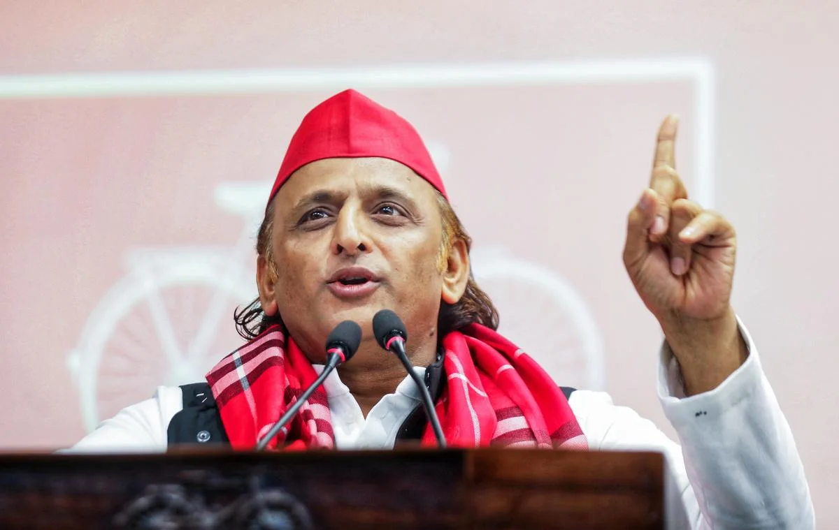 Akhilesh Yadav Ayodhya Remark: SP Chief Seeks Probe into Temple Staff Call Records