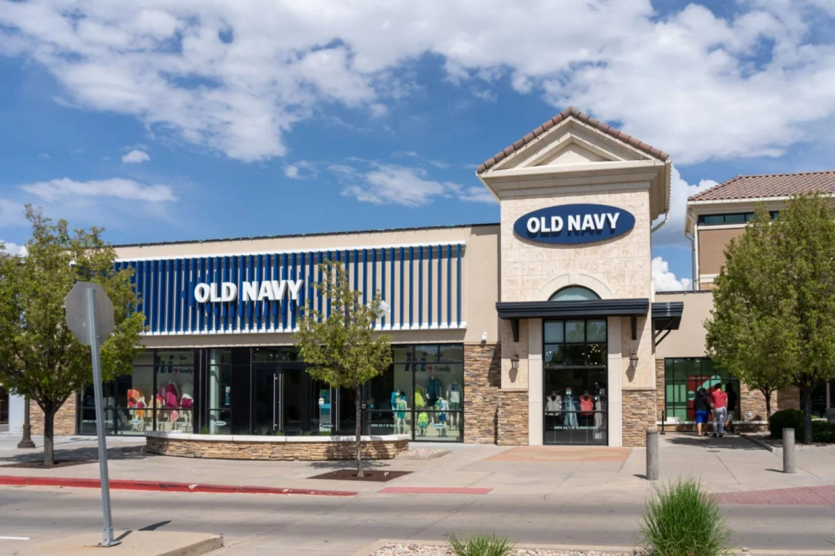 Utah Mall Stabbing: Indian Muslim Worker Targeted in Hate Crime 
