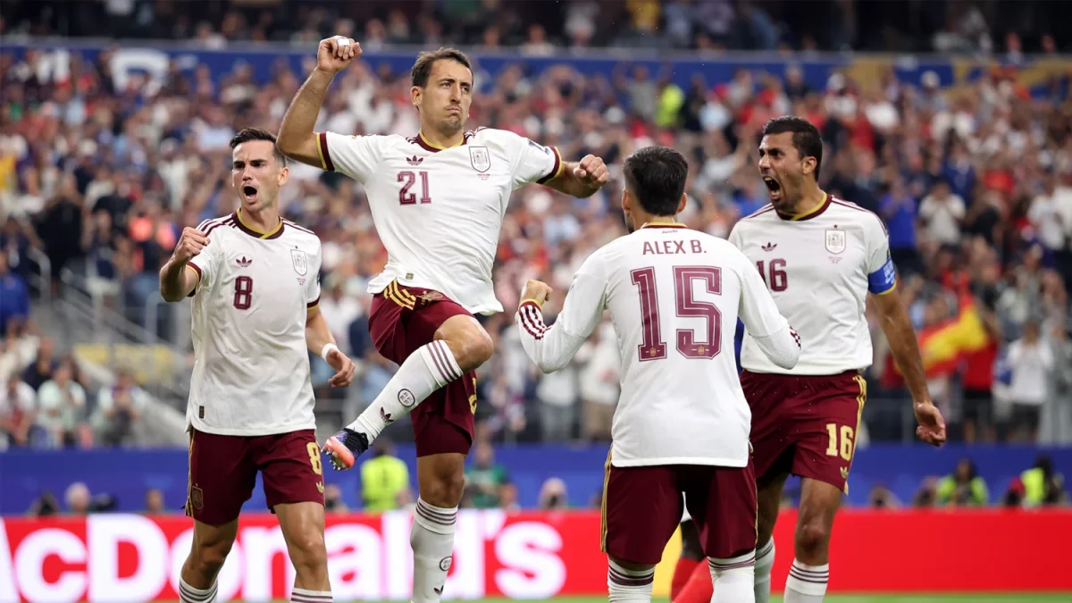 Spain Dominates France 2-0 to Secure 2026 World Cup Final Berth