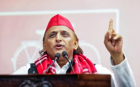 Akhilesh Yadav Ayodhya Remark: SP Chief Seeks Probe into Temple Staff Call Records