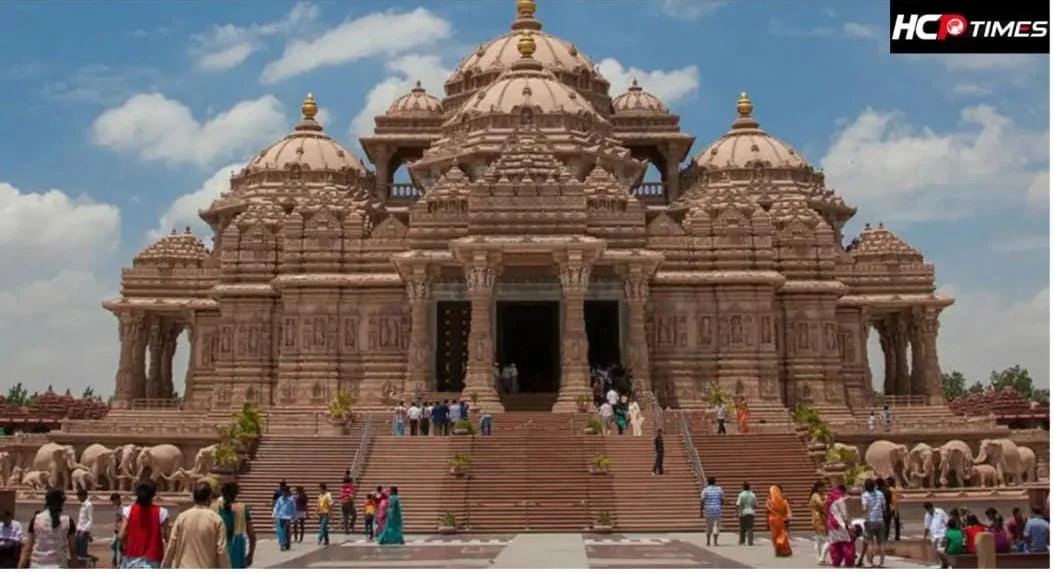 Cloudy skies and light showers likely around Akshardham today, says IMD