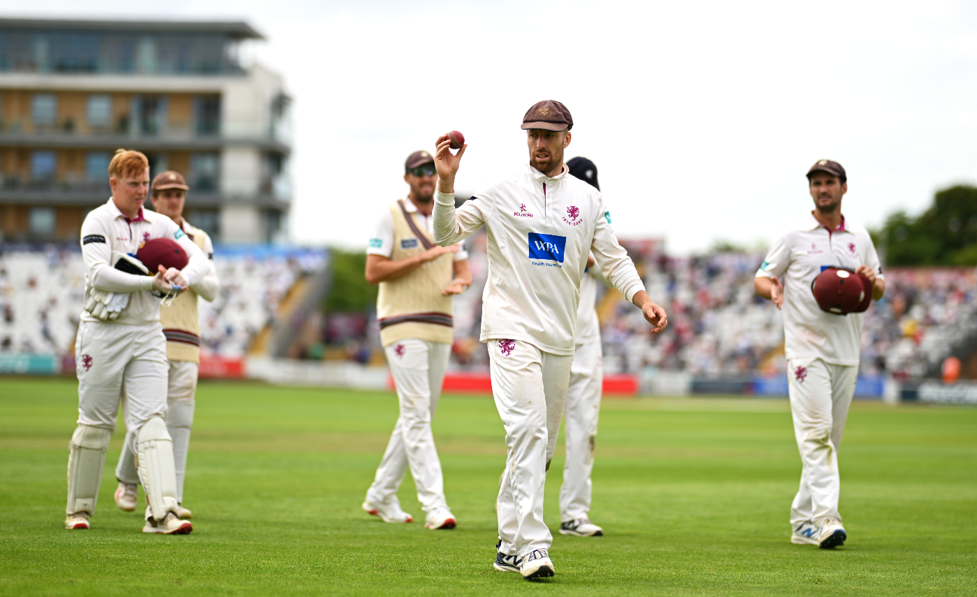 Jack Leach Omitted: New England Strategy Excludes Spinner for Tour