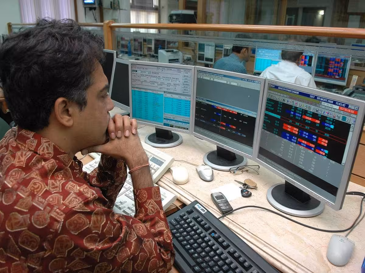 Aeroflex Industries stock: Breaking 17% slump after 169% YTD rally